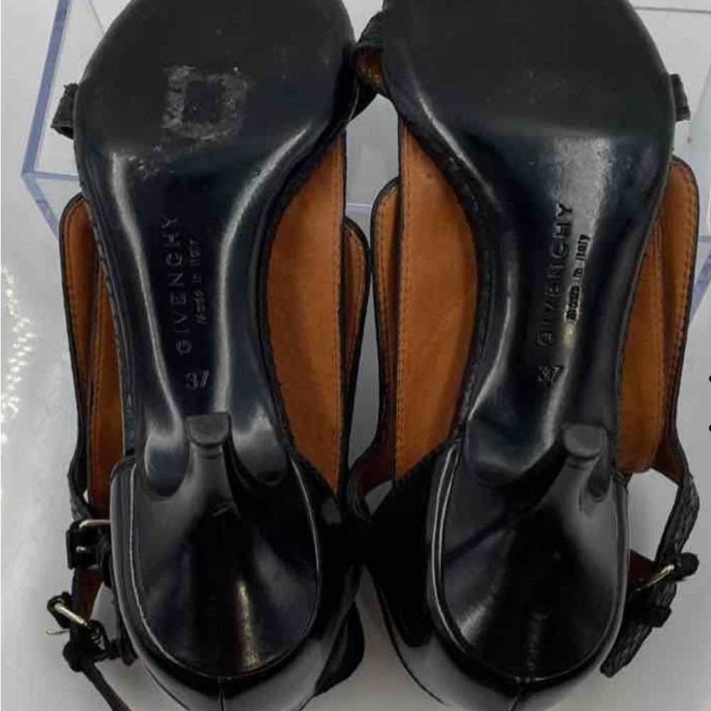 Givenchy Black Snake-Embossed Python Leather Ankle Strap Heels – EU 37 / US 7 - Picture 15 of 16